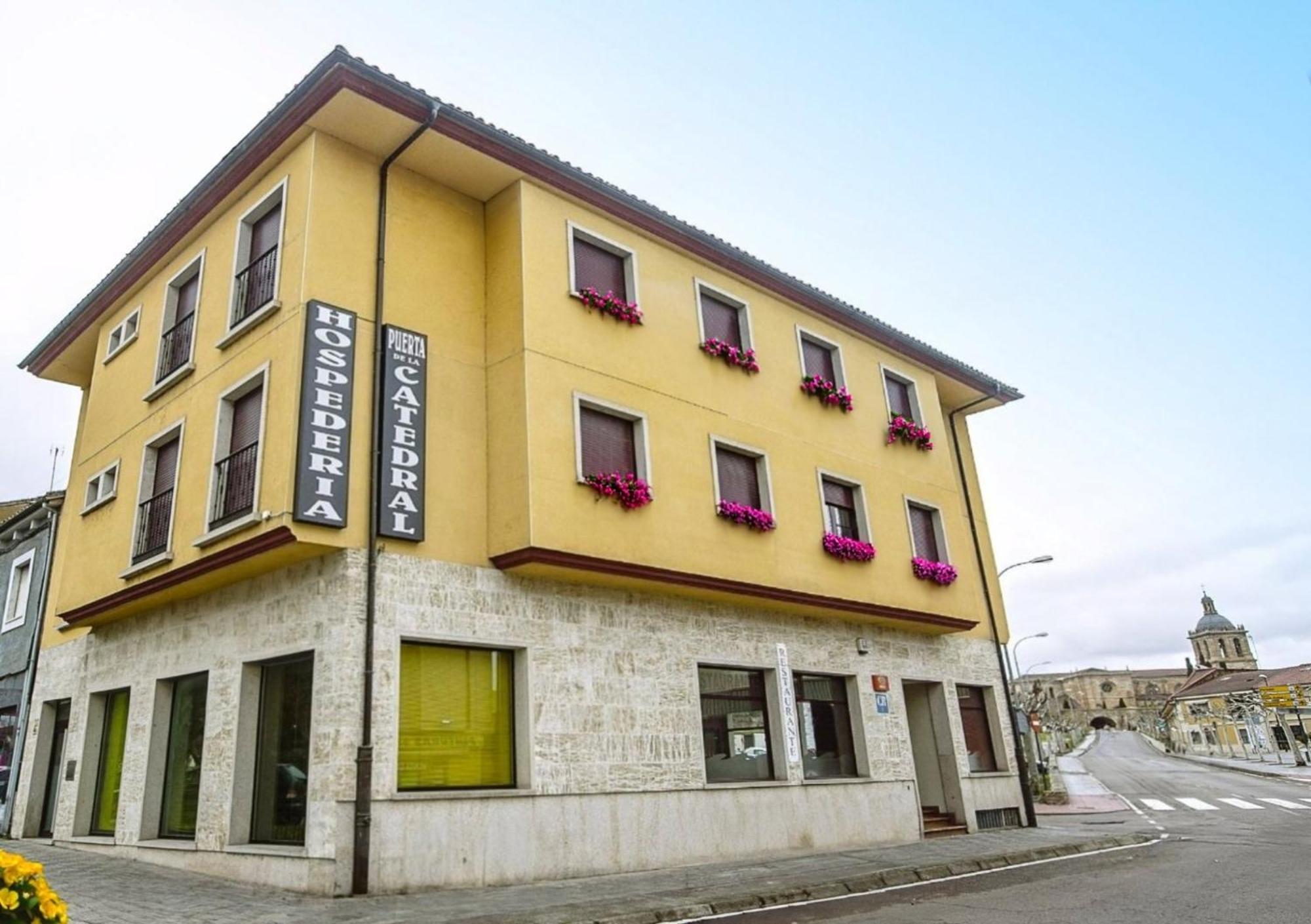 Hospederia Puerta De La Catedral Hotell Ciudad-Rodrigo Eksteriør bilde